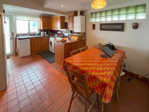 Photo 14- click for photo gallery